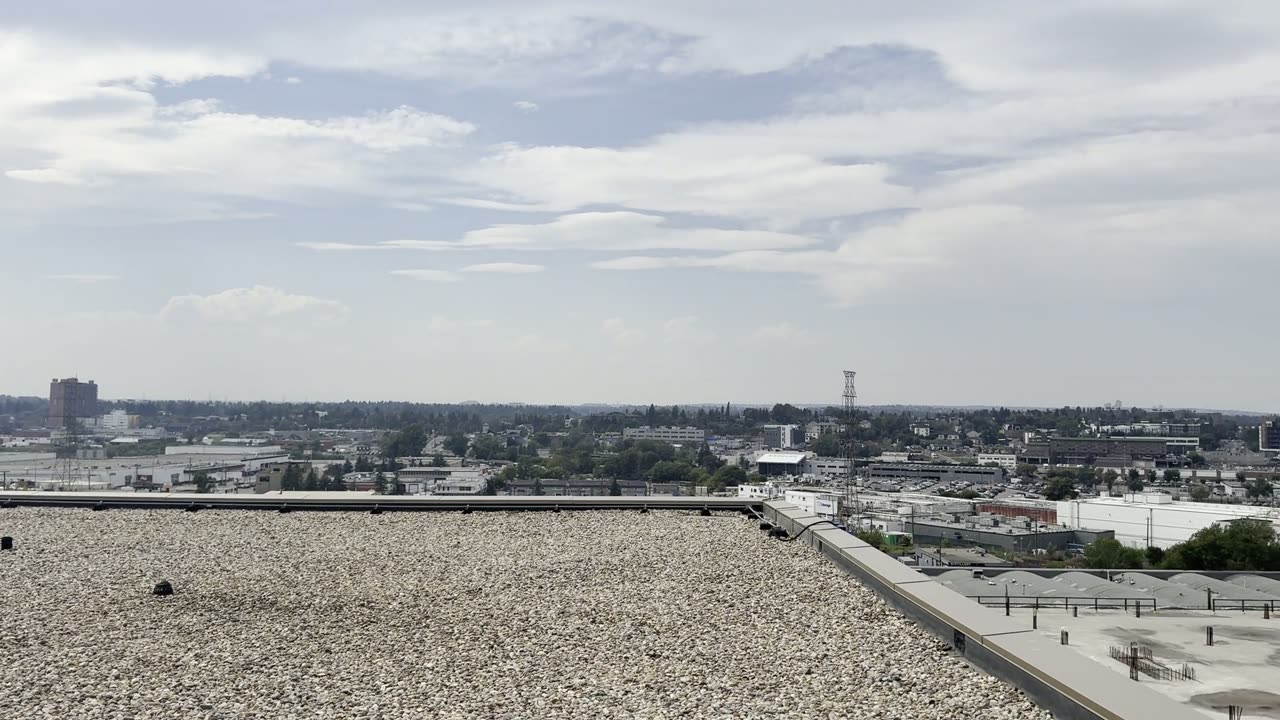 Building 300 屋顶视角一览 / 城景 / 山景 #1